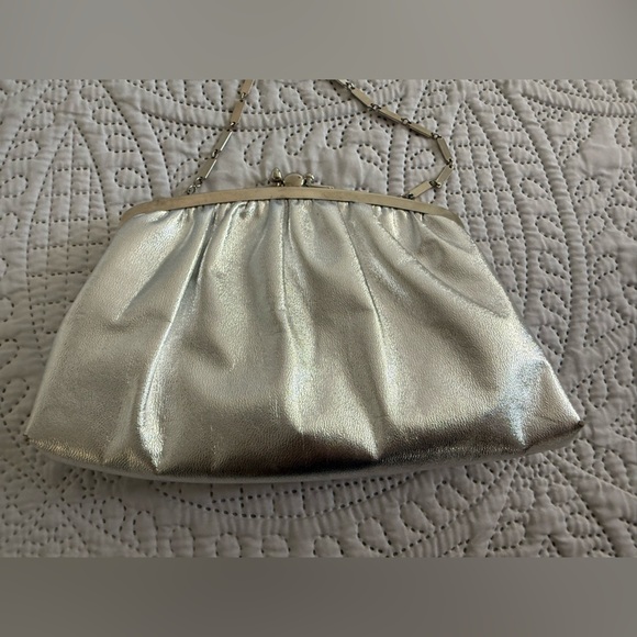 Vintage Harry Levine USA Silver Clutch - Picture 8 of 8